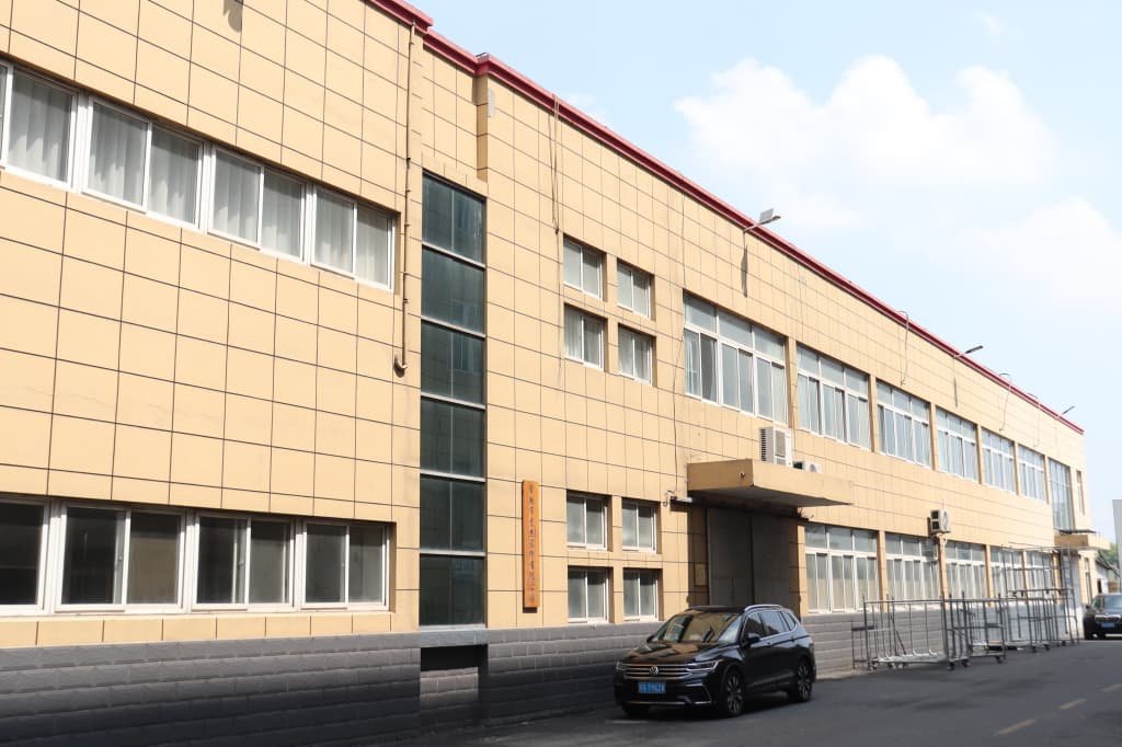 Large Scale Warehouse