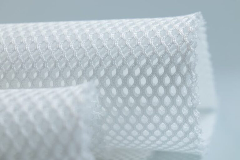 3D mesh fabric T2S-3P in white